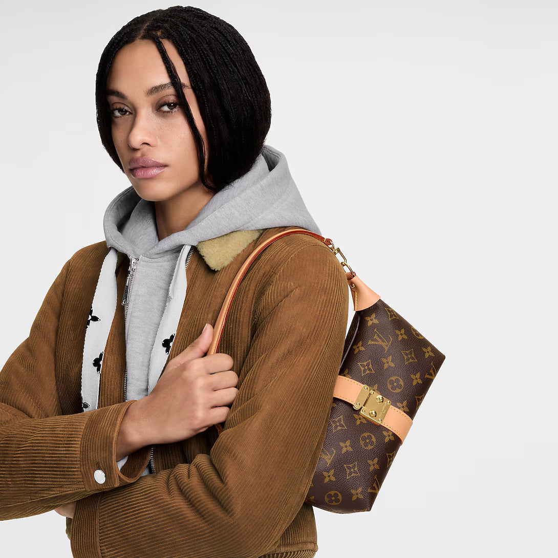 Pochette Mia